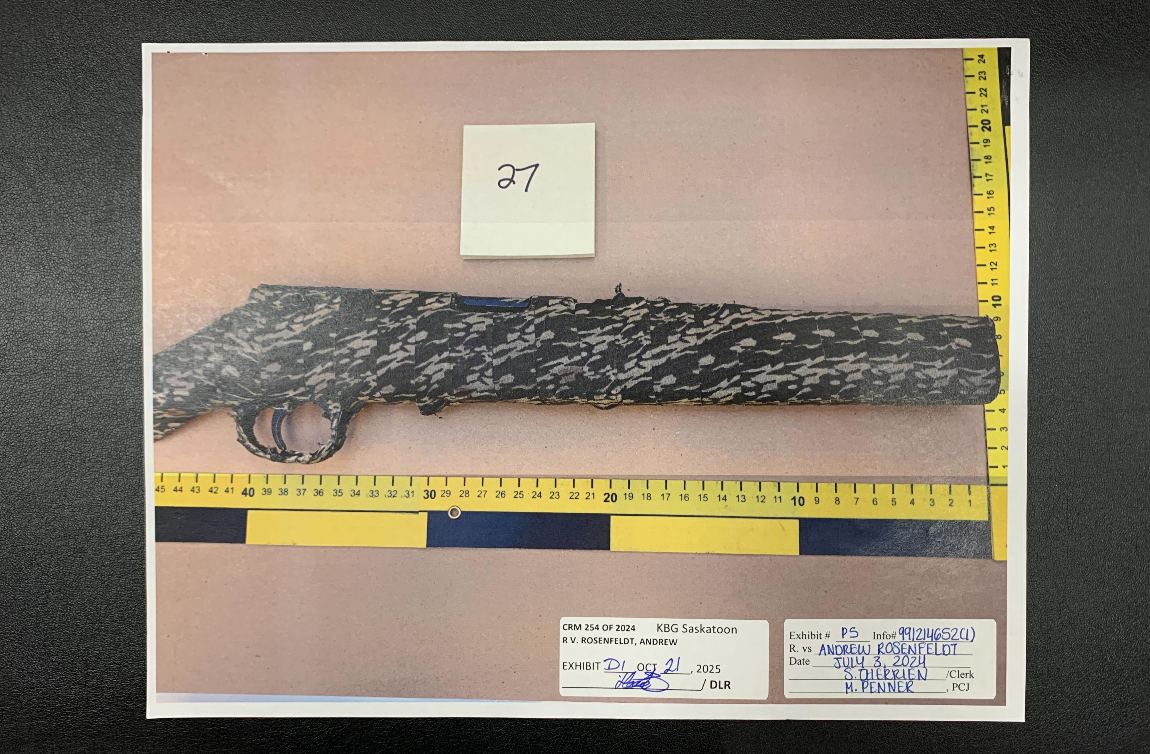 В четвъртък беше още една претъпкана съдебна зала за четвъртия