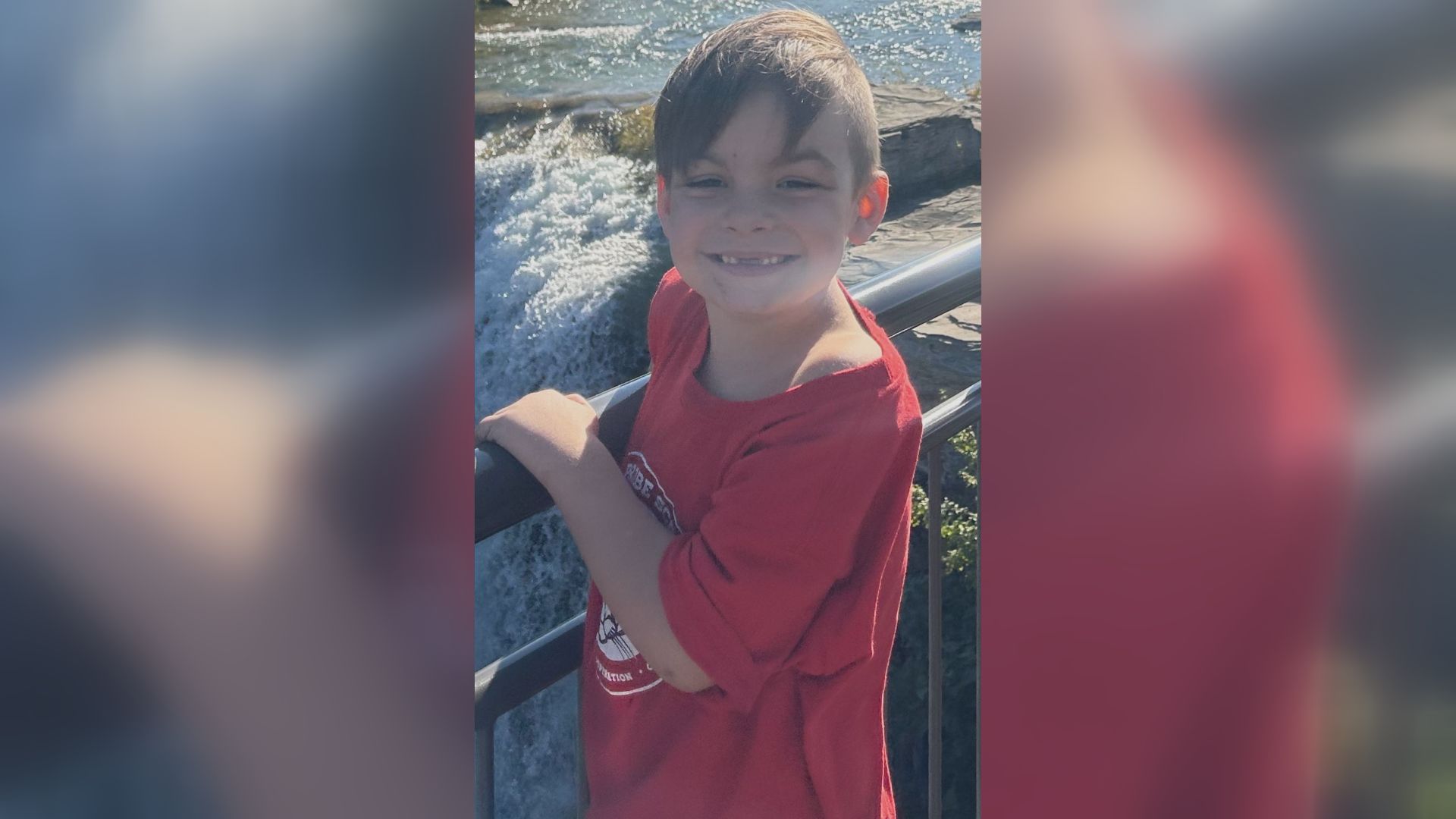 Майката на шестгодишно момче което е в неизвестност от почти