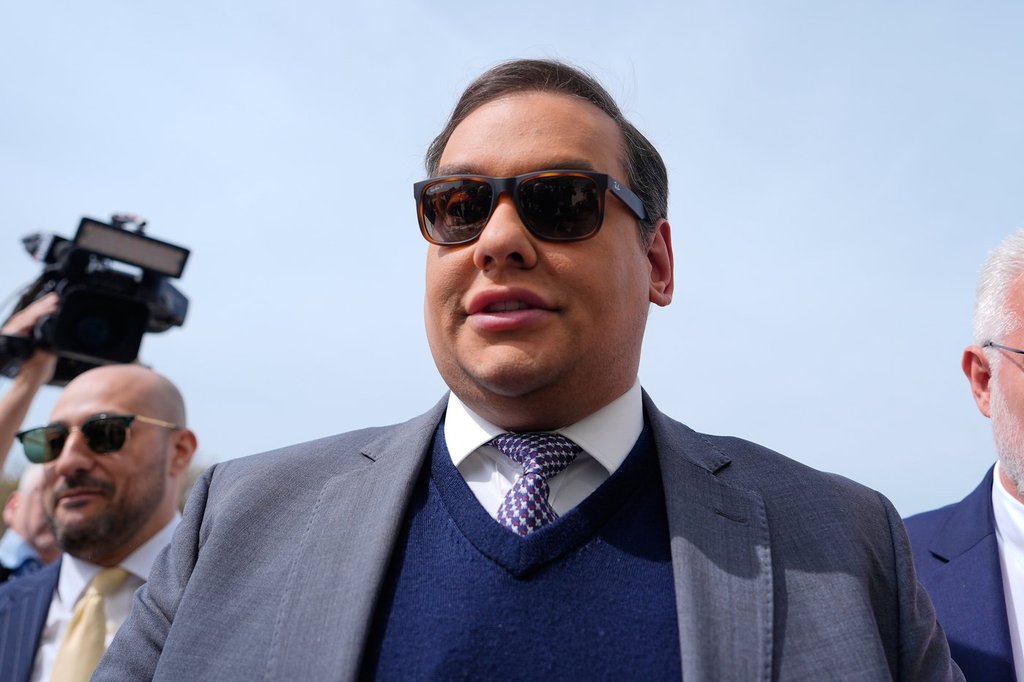 САЩ Президентът Доналд Тръмп каза в петък че е смекчил