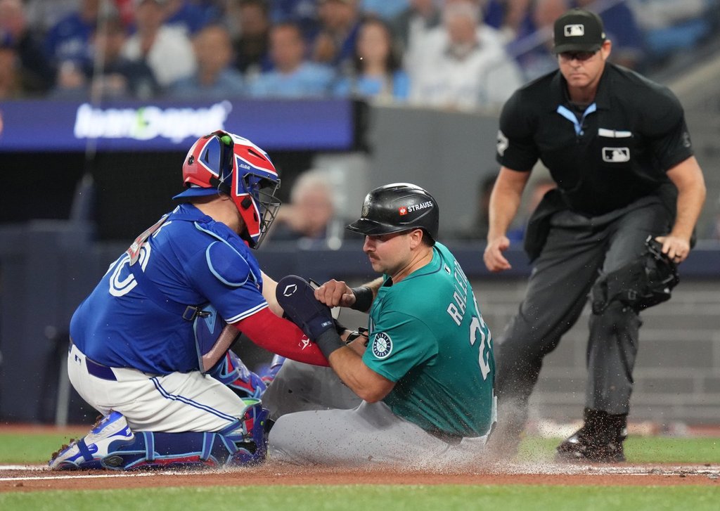 Пет Toronto Blue Jays са обявени за финалисти за наградите