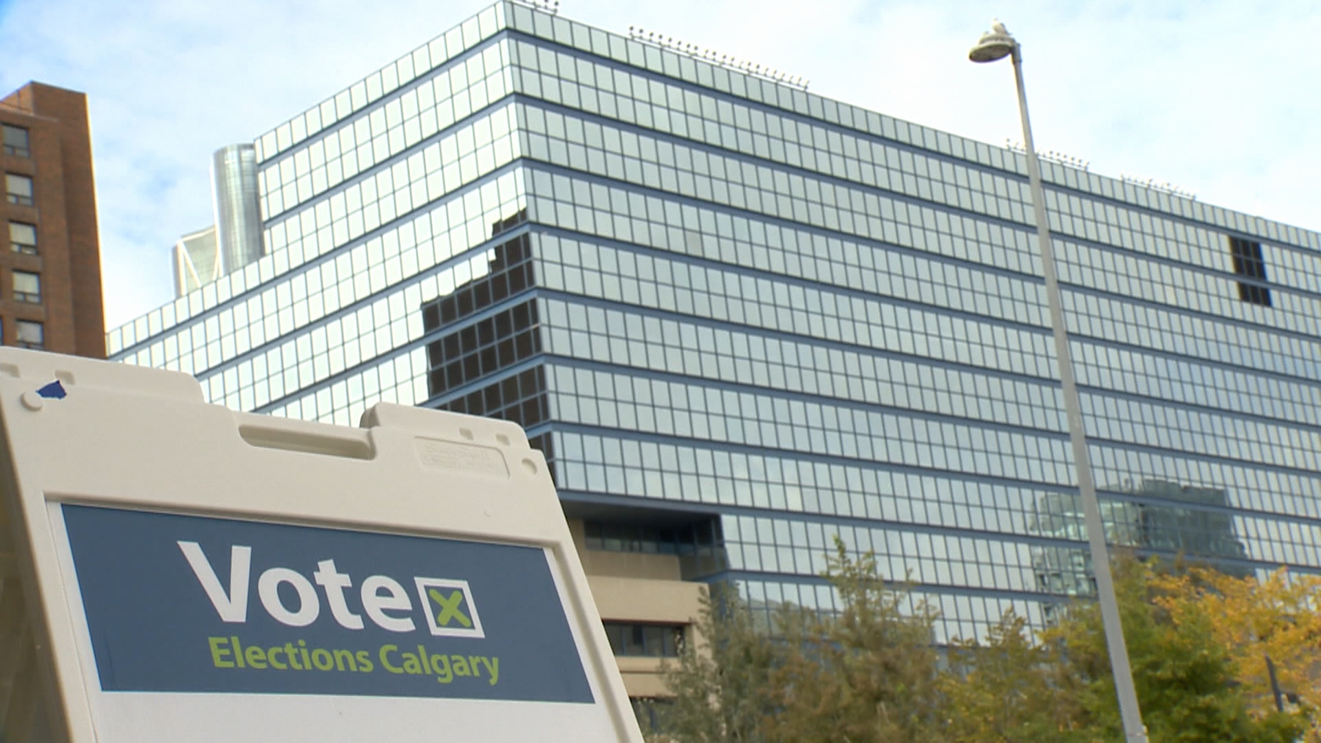 Жителите на Алберт се отправят към урните в понеделник когато