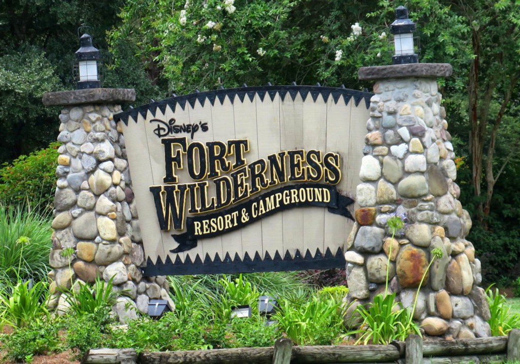 Мъж е намерен мъртъв в курорта и къмпинга Fort Wilderness