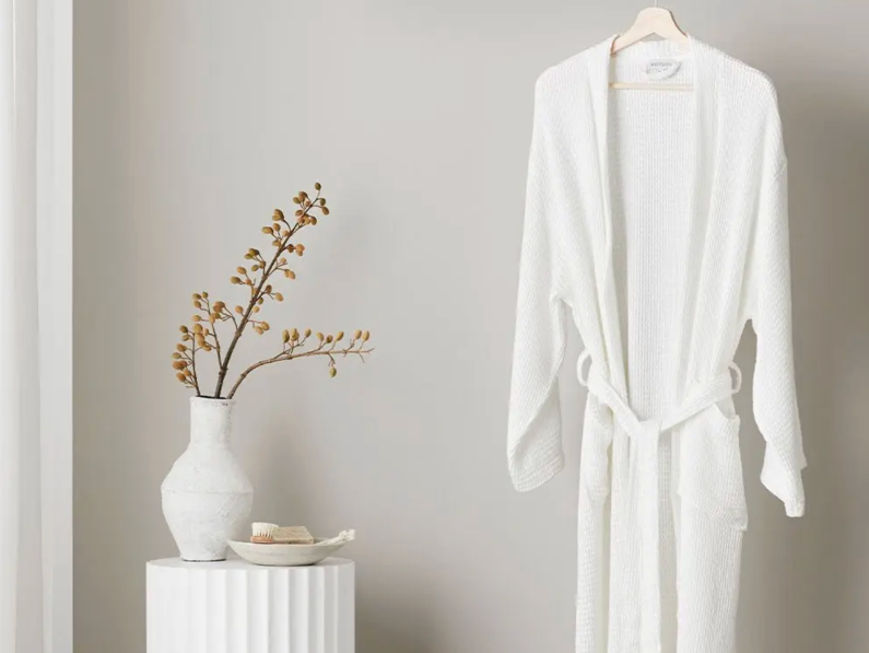 Here’s what I’ve been swooning over from Simons, Balsam Hill, Pottery Barn, and more.