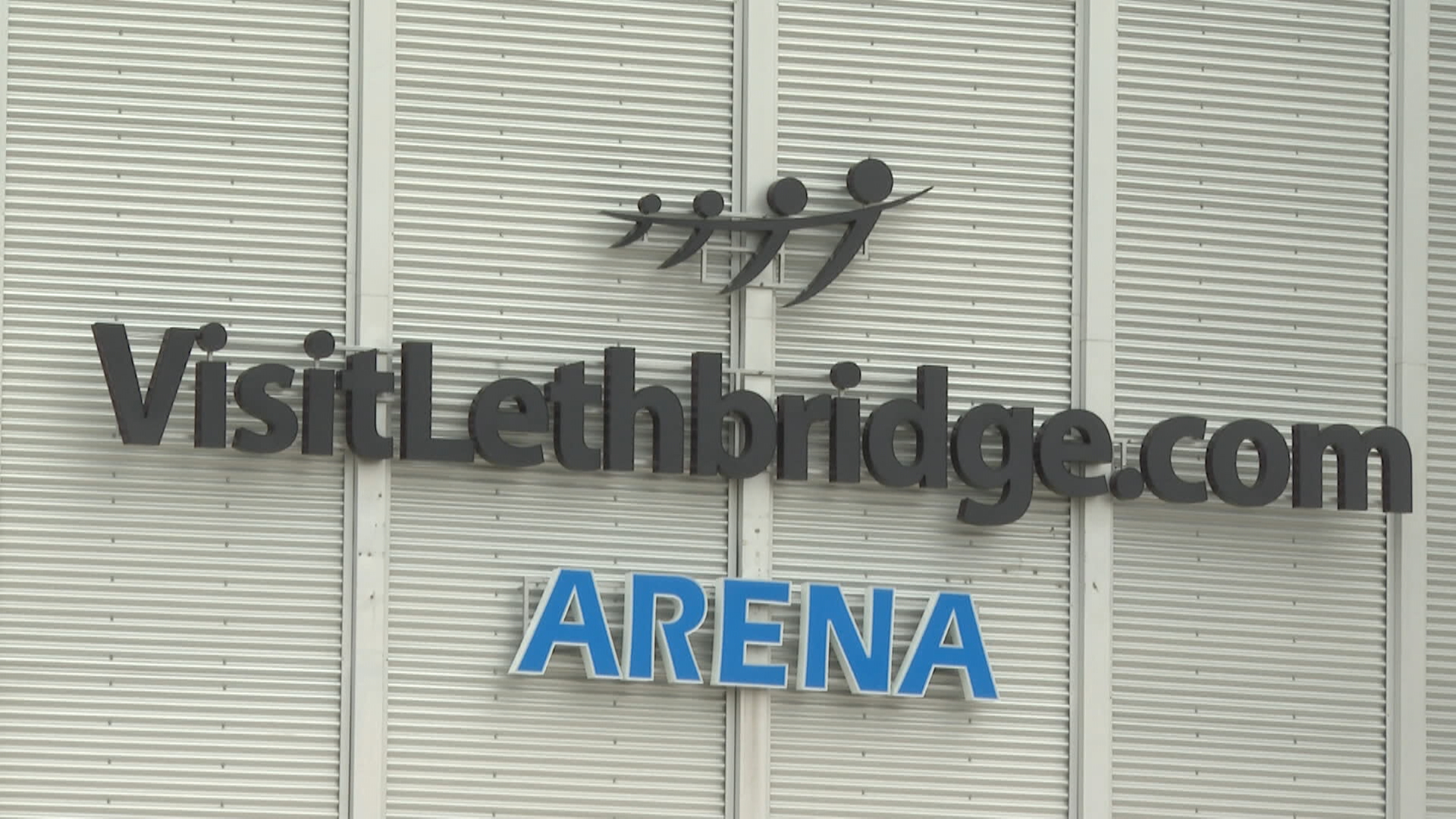 47 годишен мъж от Калгари беше задържан под стража след като