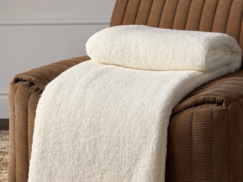 Don't just take my word for it - soft, cloud-like fabrics at your door are only a few clicks away...