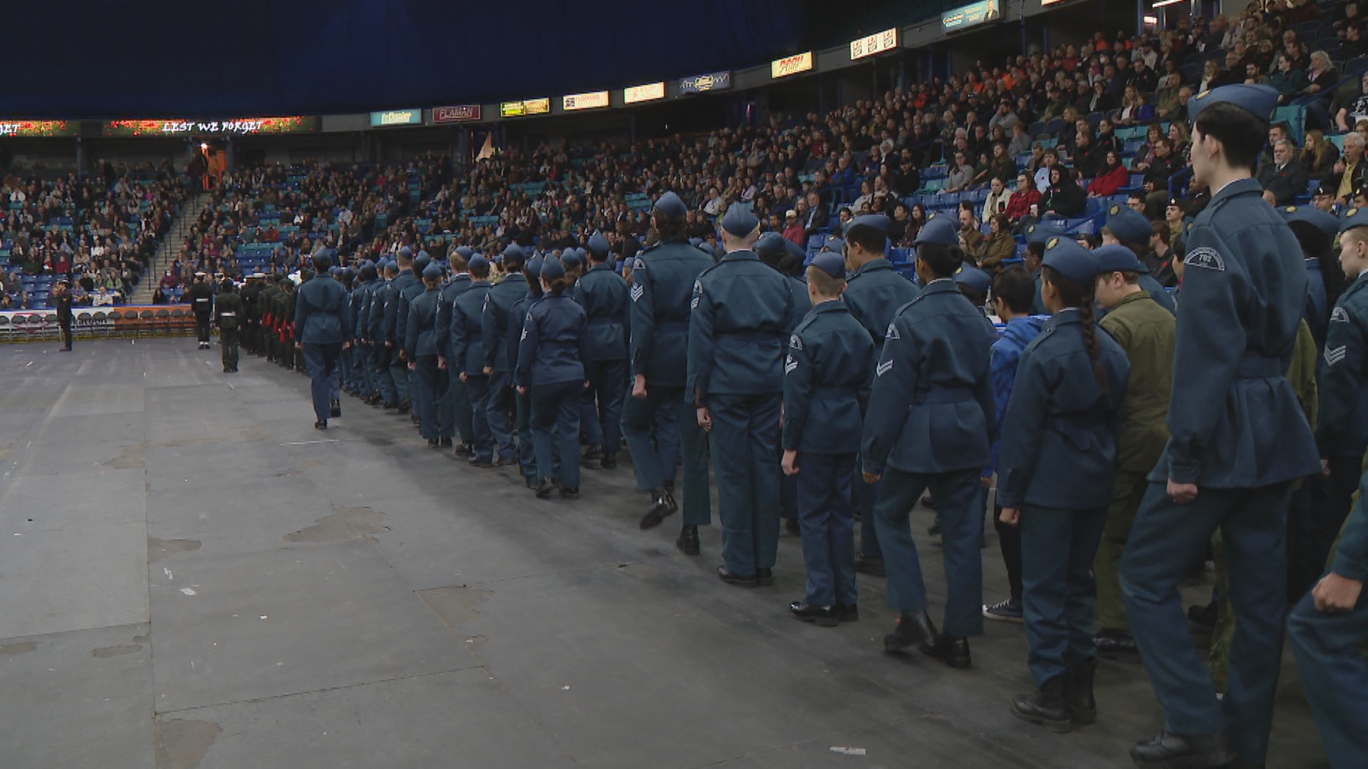 Saskatoon gathers for city’s 94th Remembrance Day service