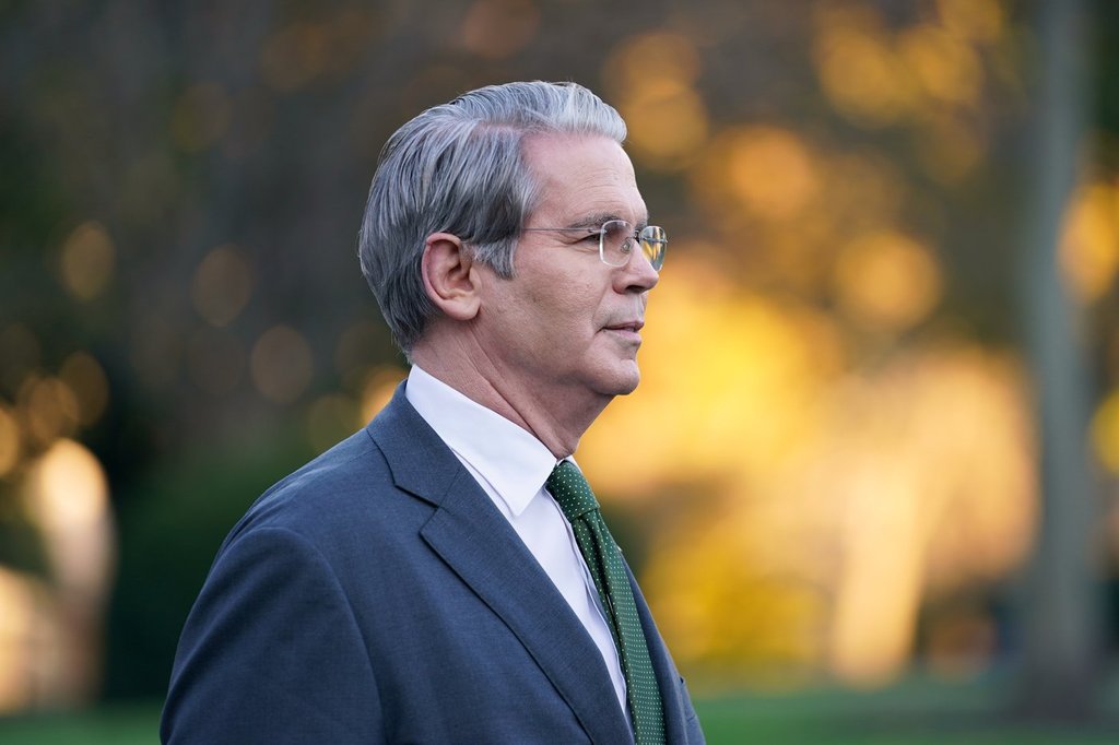 САЩ Министърът на финансите Скот Бесент в четвъртък изглежда подкрепяше