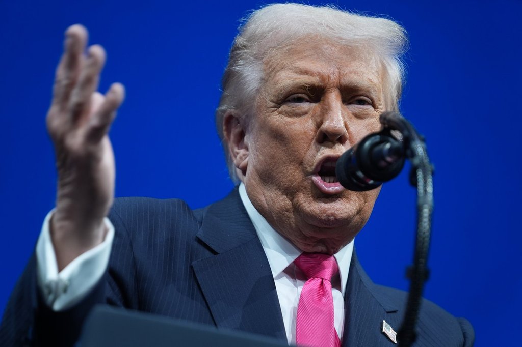 САЩ Президентът Доналд Тръмп заяви в петък че въздушното пространство