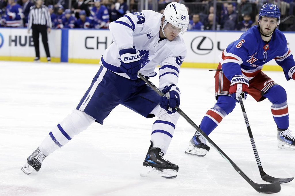 ВАНКУВЪР – Дейвид Кампф намери нов дом Ванкувър Кенъкс подписаха едногодишен