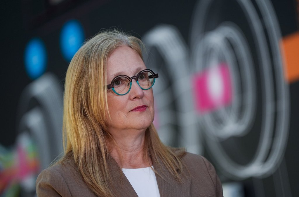 Министърът на финансите на Британска Колумбия описва бюджета на правителството