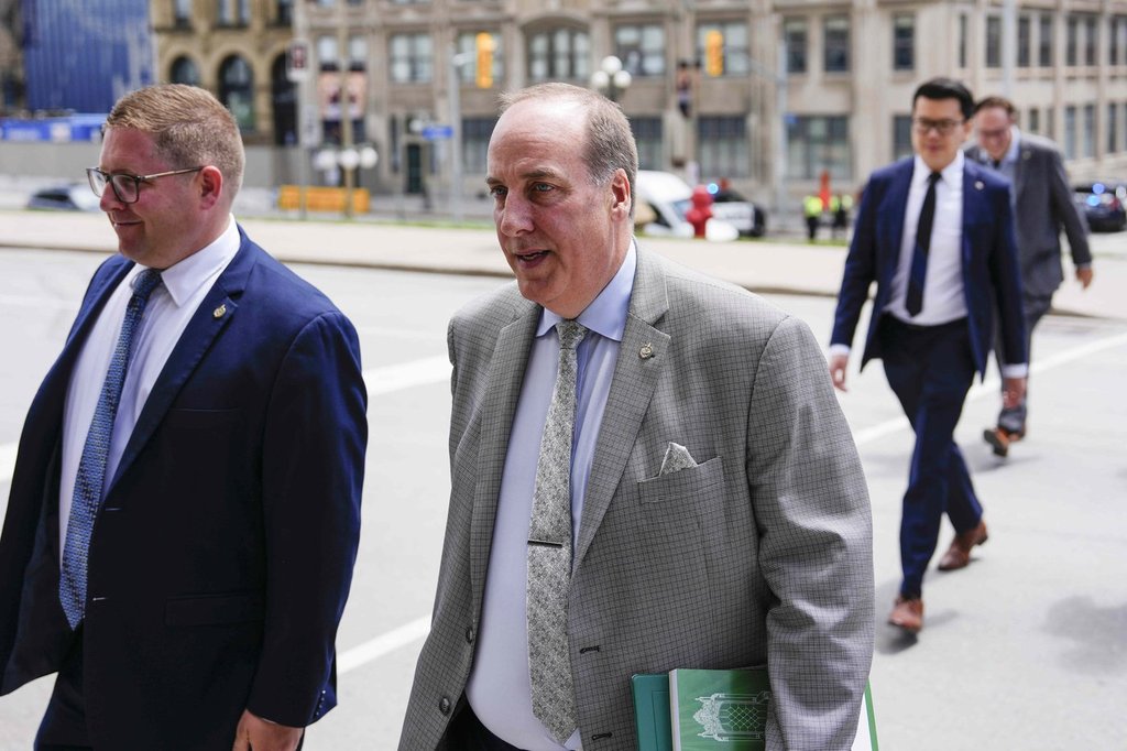 Премиерът Марк Карни каза че е изключително ценно за бившия