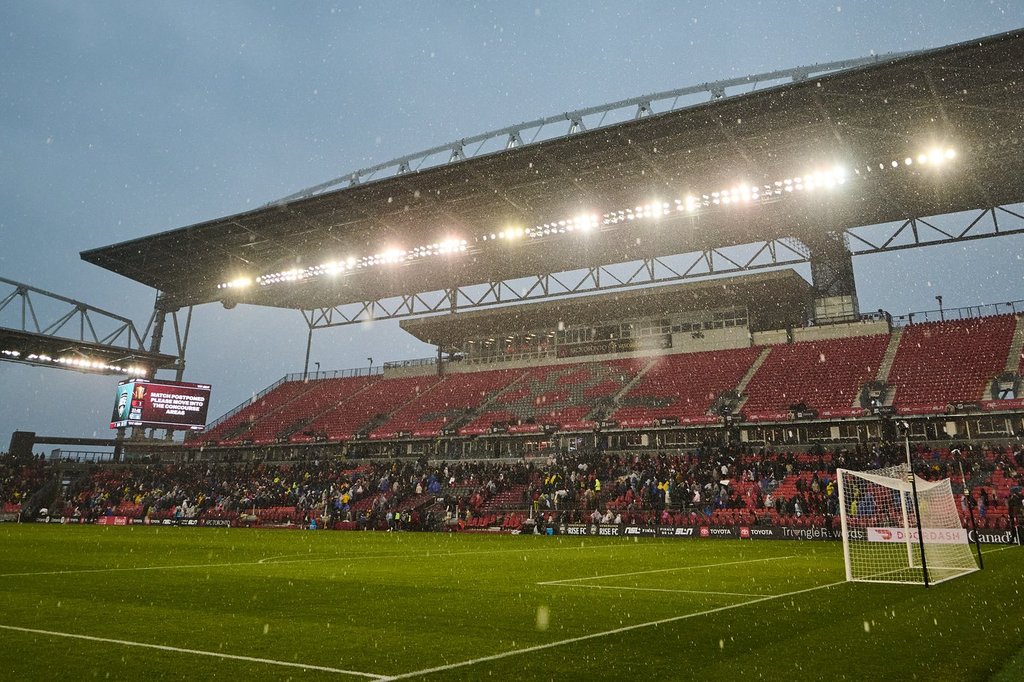 ТОРОНТО – Vancouver Rise се обедини за драматична победа с