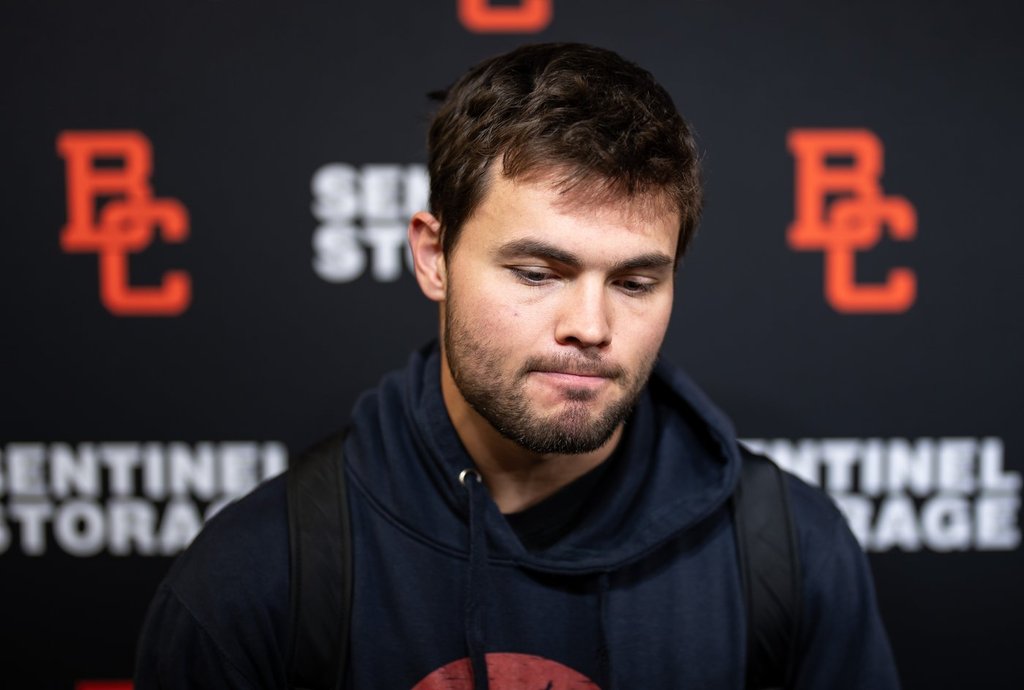 B.C. Lions quarterback Nathan Rourke pauses as he speaks during the CFL team's season-ending media availability at their practice facility in Surrey, B.C. on Nov. 9, 2025 THE CANADIAN PRESS/Ethan Cairns.