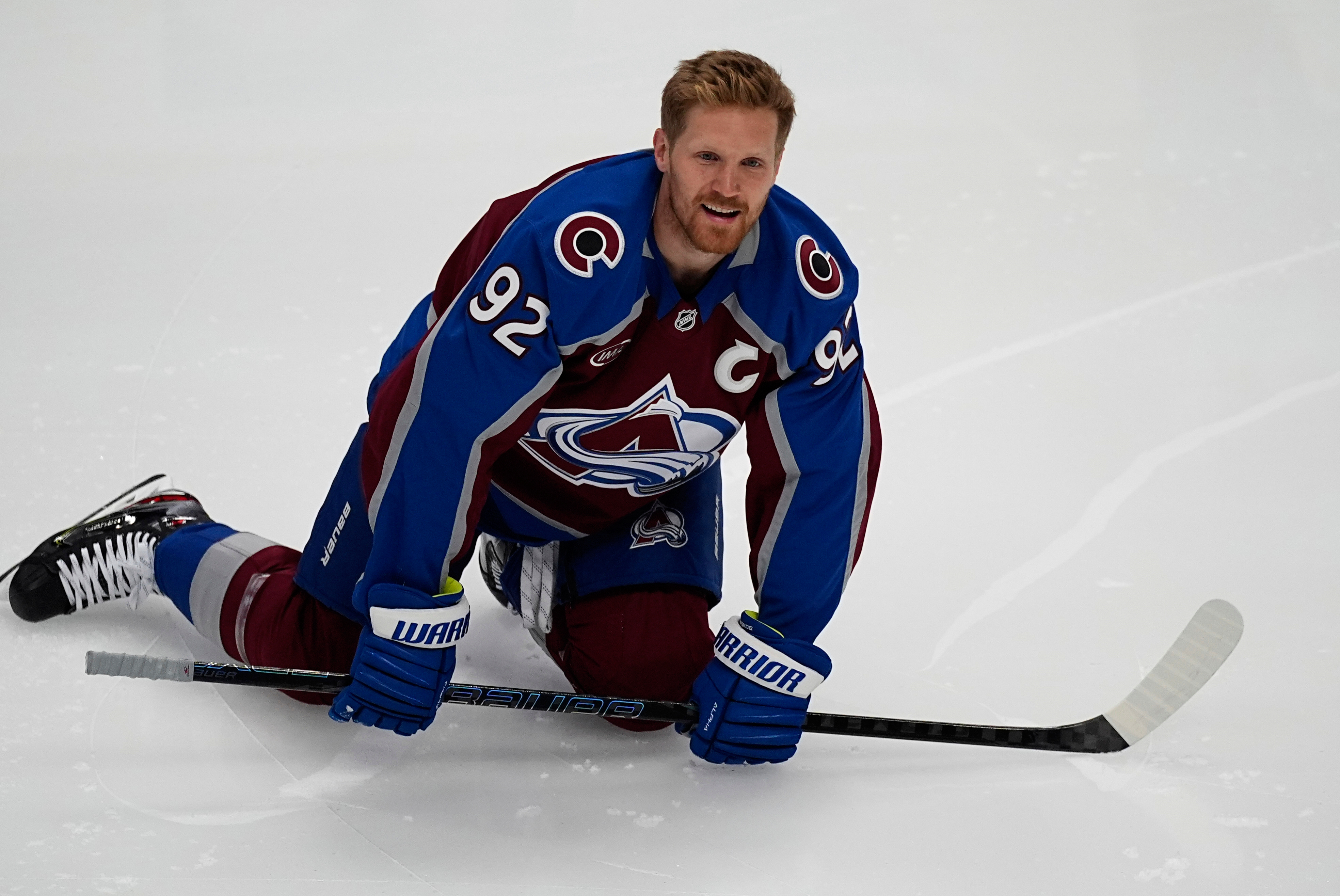 През пролетта на 2024 г капитанът на Colorado Avalanche Габриел