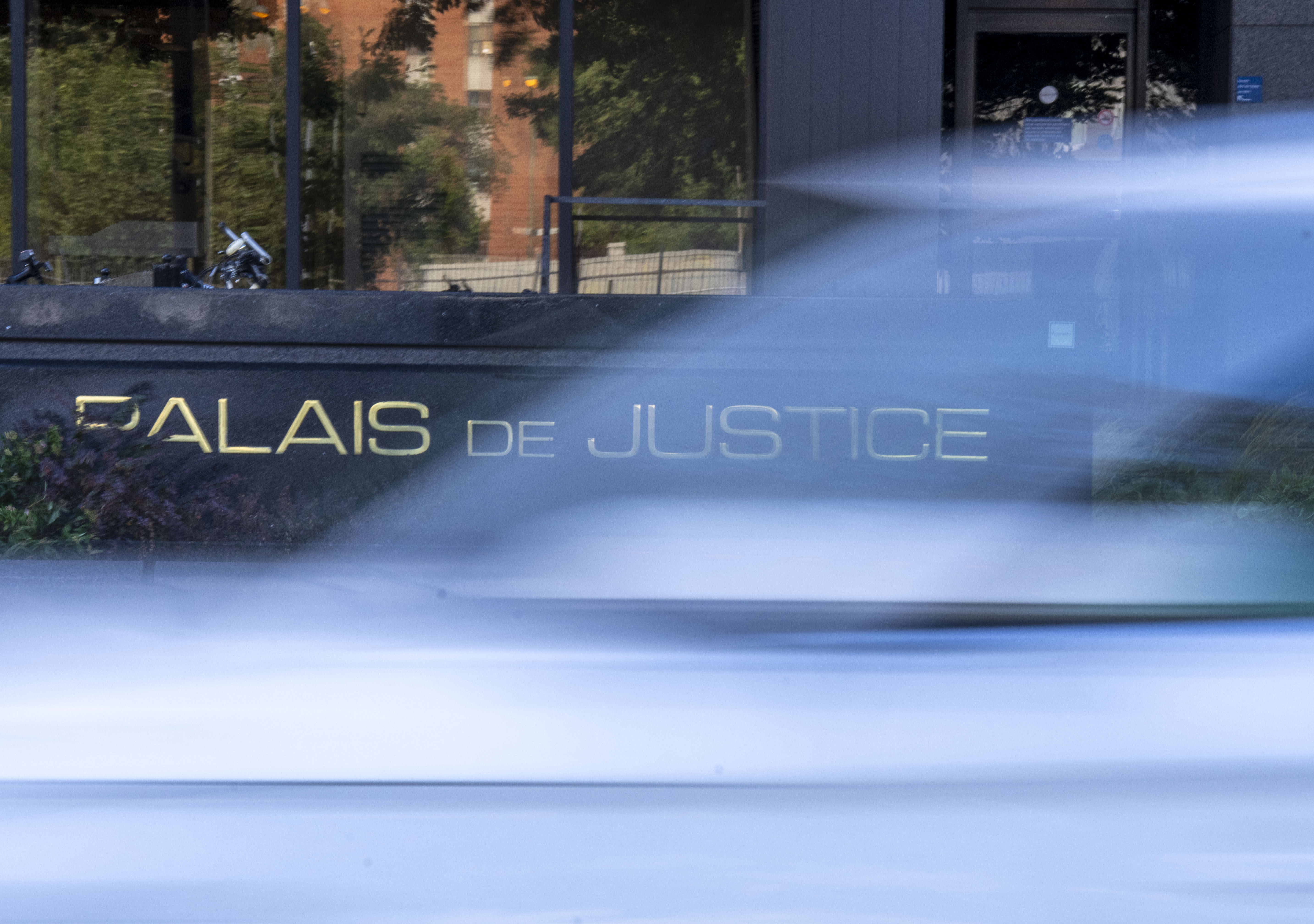 Полицията в Монреал разширява пилотен проект предназначен да осигури по добра подкрепа