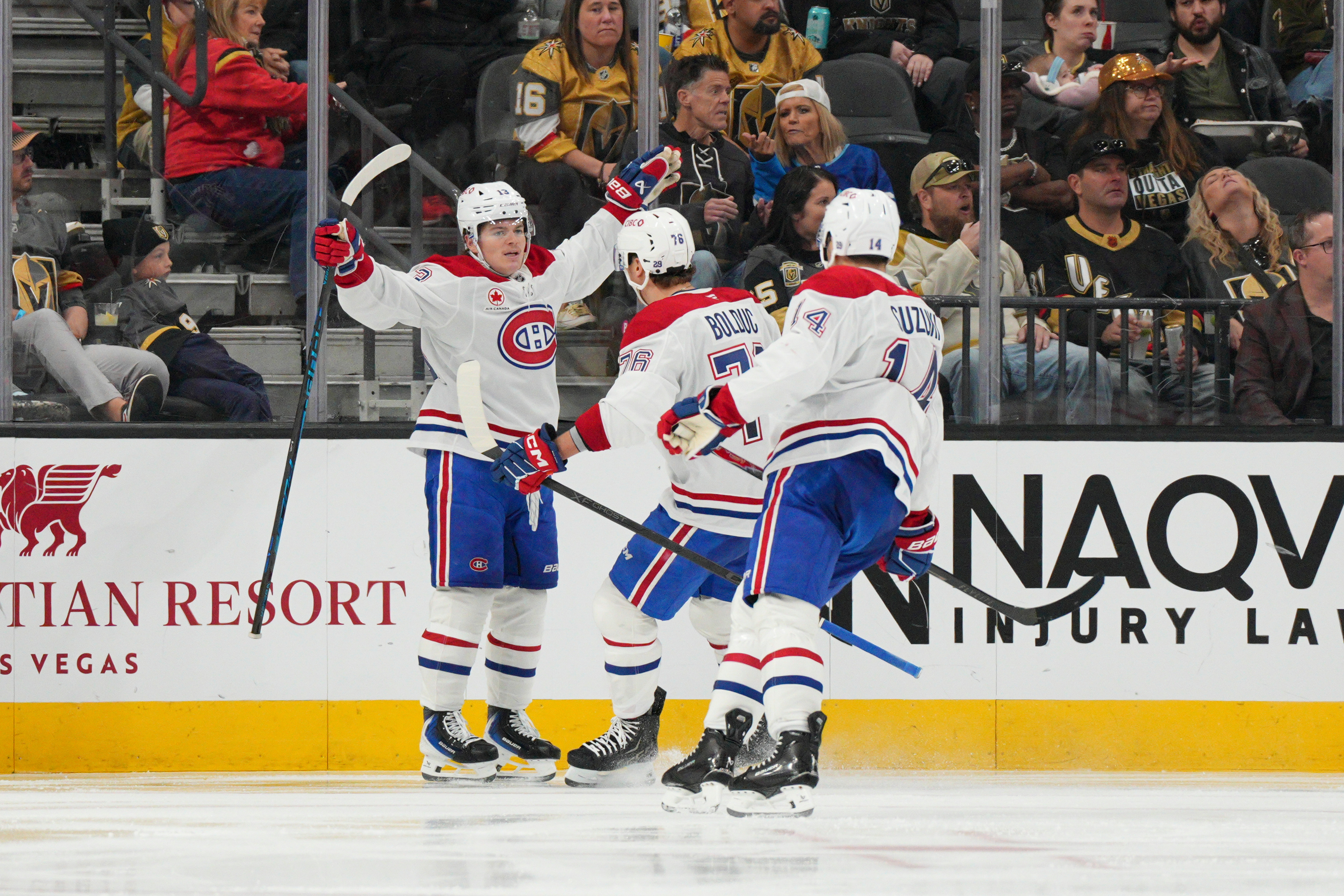 Call of the Wilde: Montembeault finds his form as Montreal Canadiens best Vegas 4-1