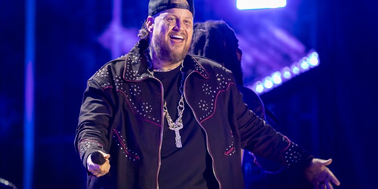 Jelly Roll reveals new look after shaving beard for 1st time in 10 years