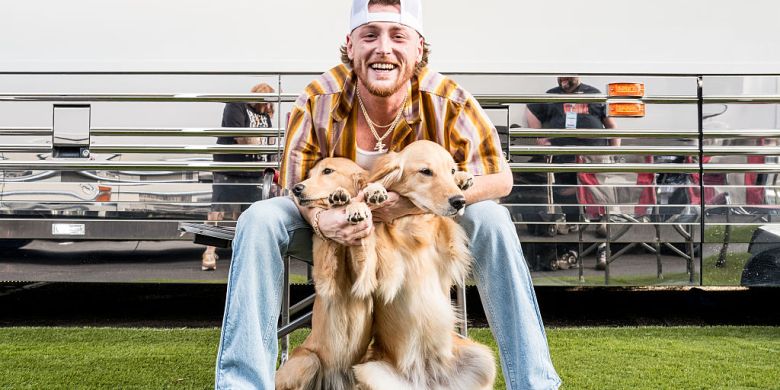 A Look Back at Bailey Zimmerman: Mom’s Kitchen to Tour with Morgan Wallen