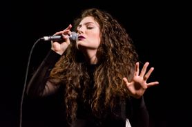 Throwback Performance: Lorde Gives a Glimpse at Her Rise to Stardom