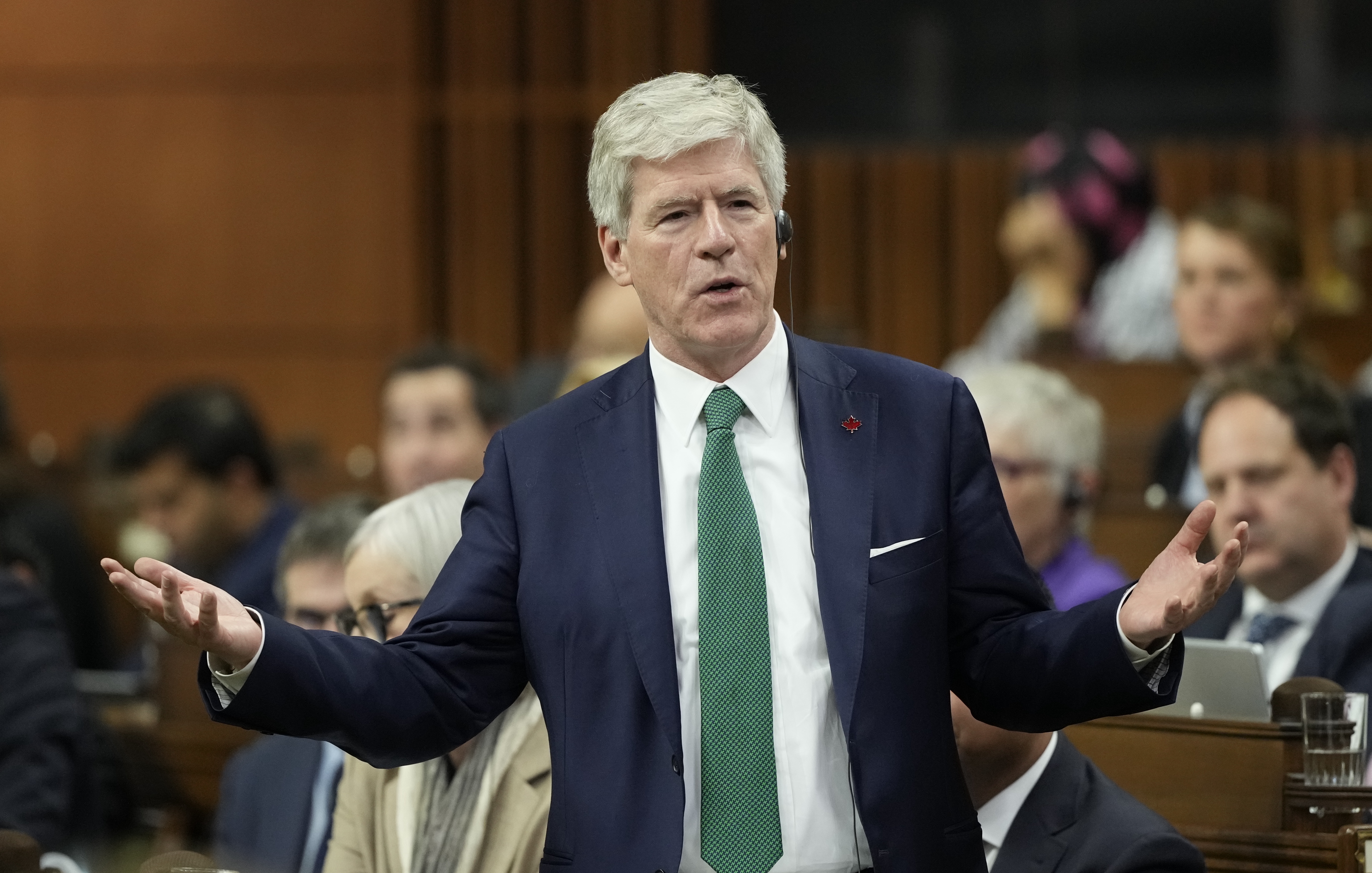 Speculation on B.C.’s tanker ban ‘premature,’ federal energy minister says