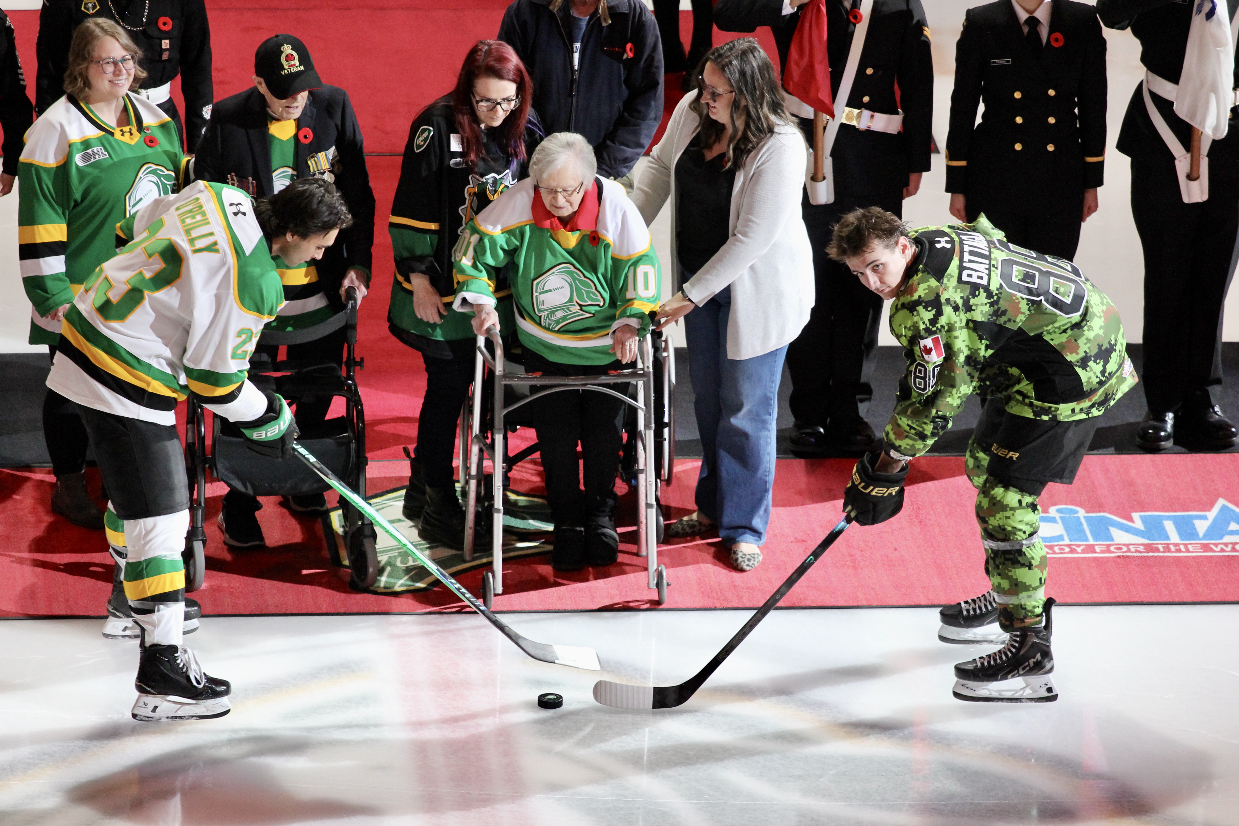В първия си мач на домашен лед Braidy Wassilyn вкара