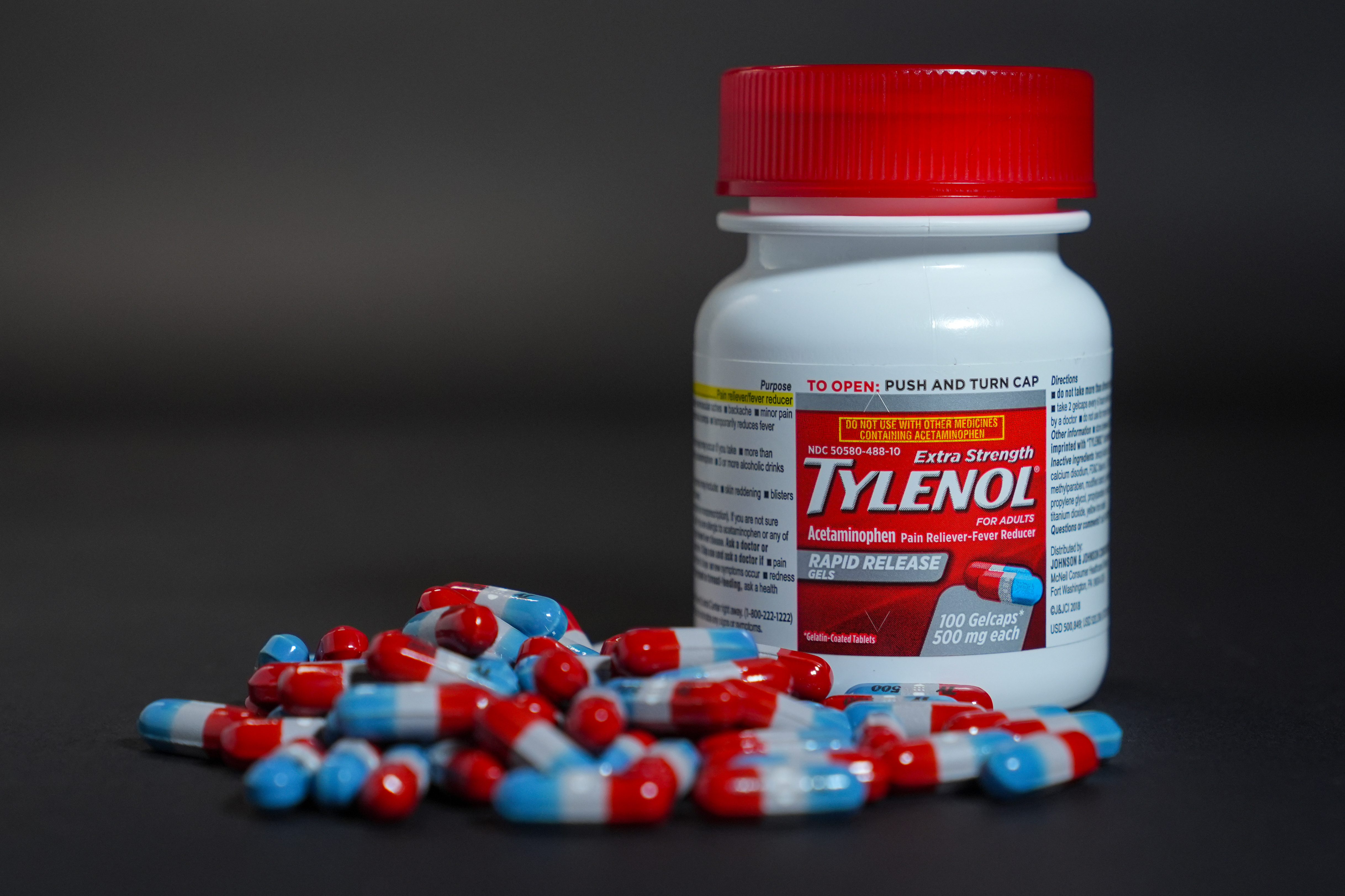 Kimberly Clark купува производителя на Tylenol Kenvue в сделка за пари