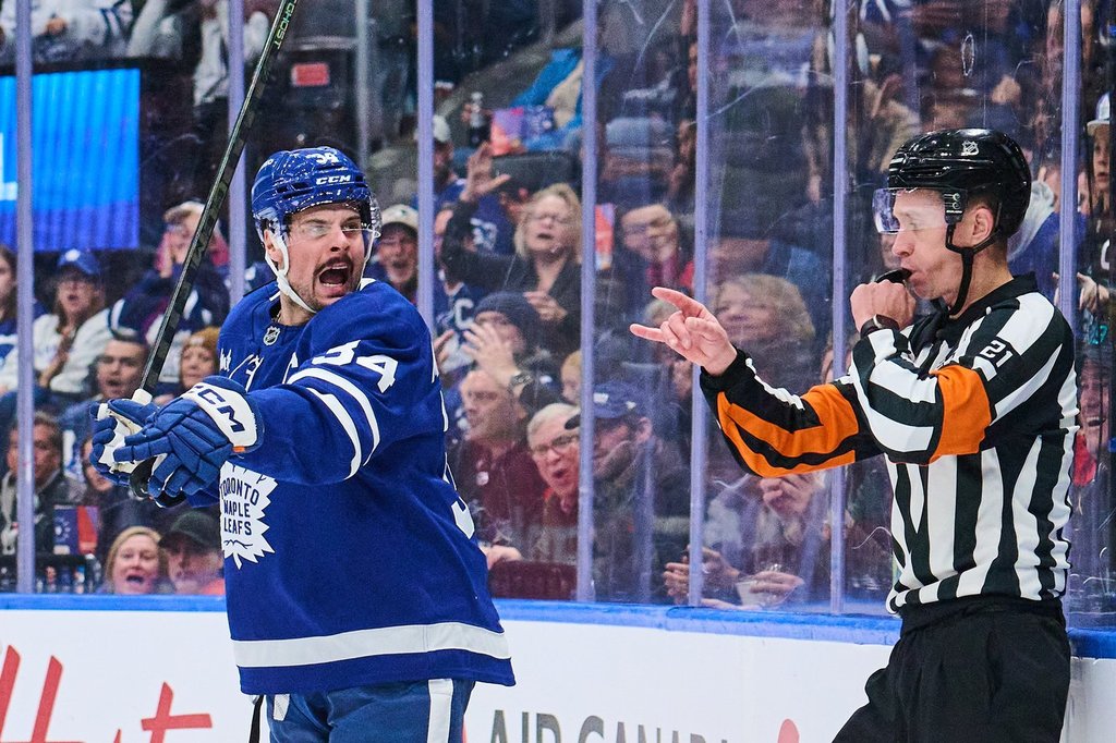 ТОРОНТО – Logan Stankoven вкара победния гол в третия период