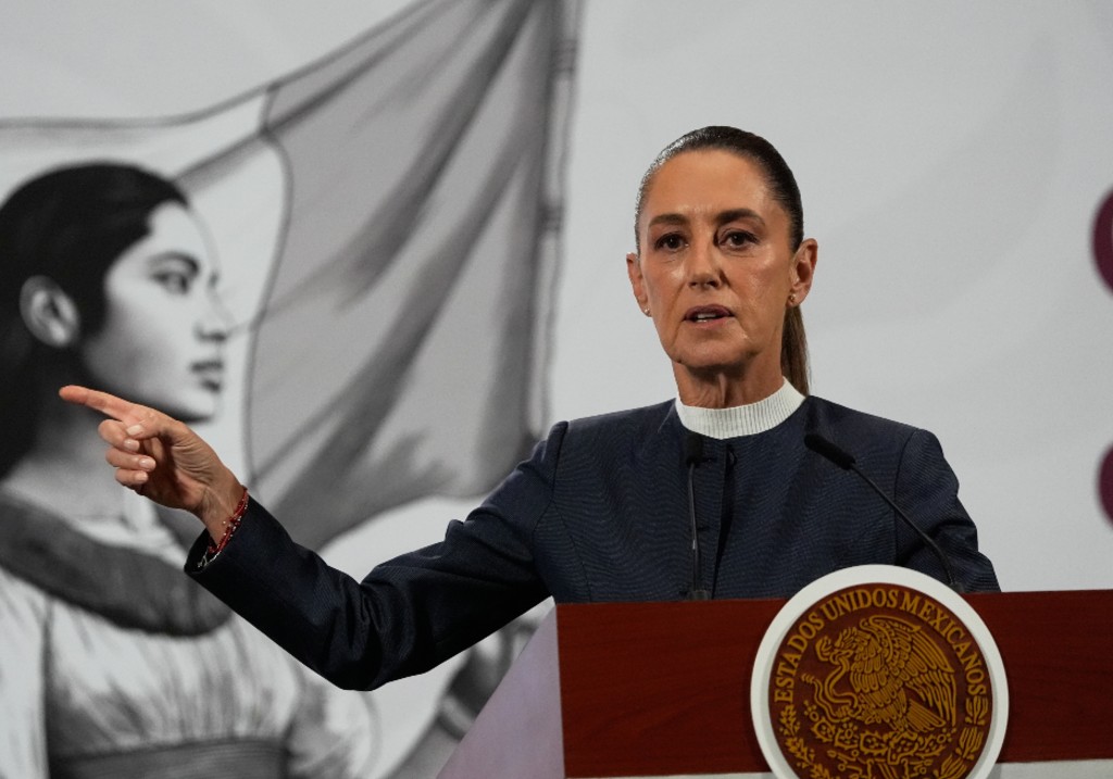 Мексиканският президент Клаудия Шейнбаум каза че едностранни военни действия на