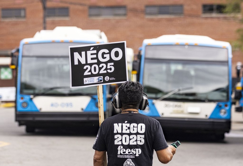 Стачка която преодолява обществения транспорт в Монреал може да бъде