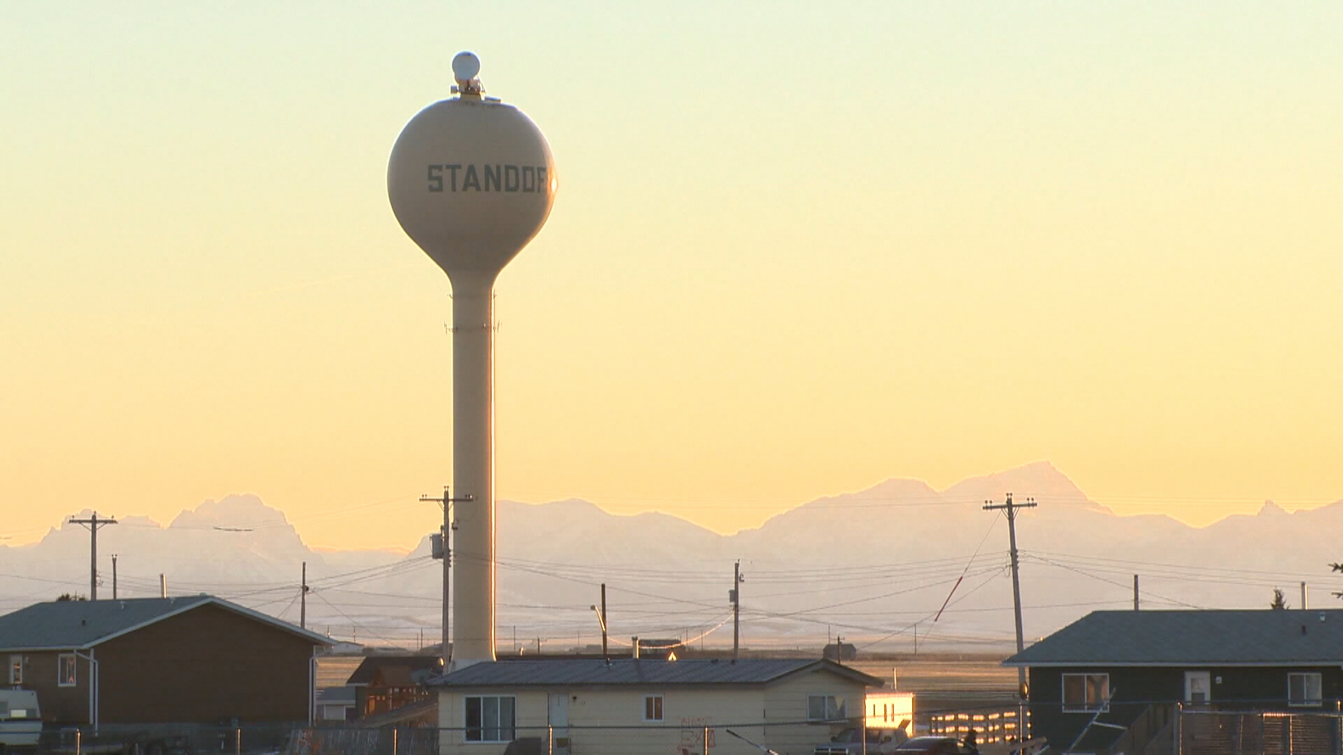 Ръководителят на Blood Tribe и Съветът обявиха извънредно положение след