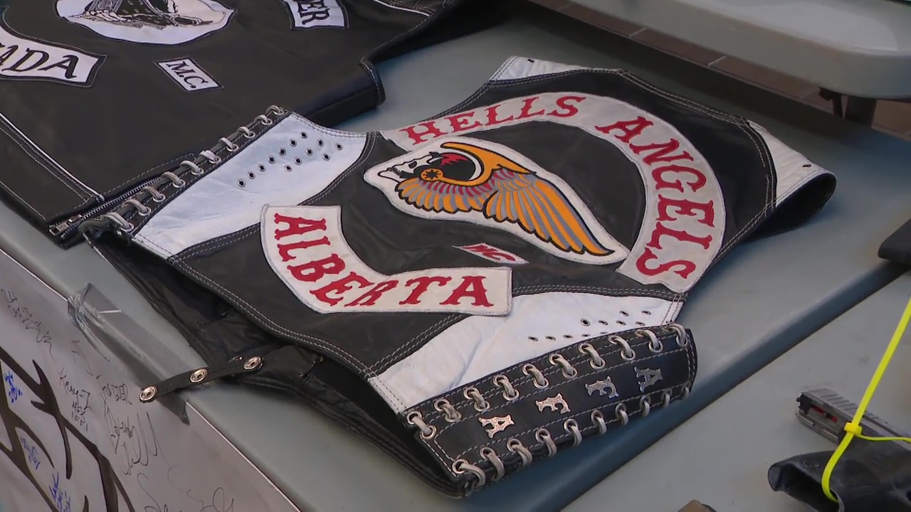 Organized crime motorcycle gang busted while trying to set up in Edmonton: Police