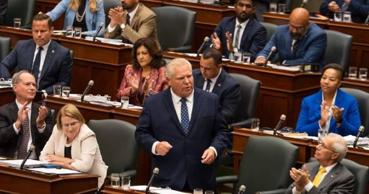 Премиерът на Онтарио Дъг Форд защитава решението на правителството си