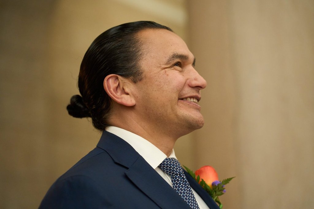 Популярността на Manitoba Premier Wab Kinew продължава две години след мандата на правителството