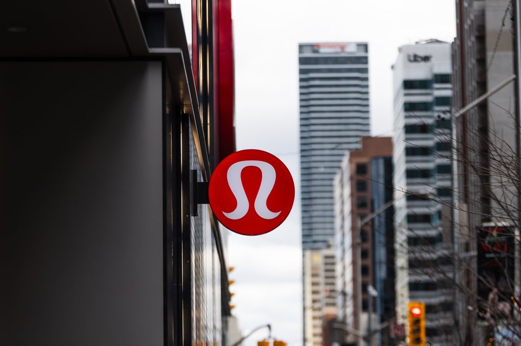 Lululemon shares drop 13% after new CEO announced