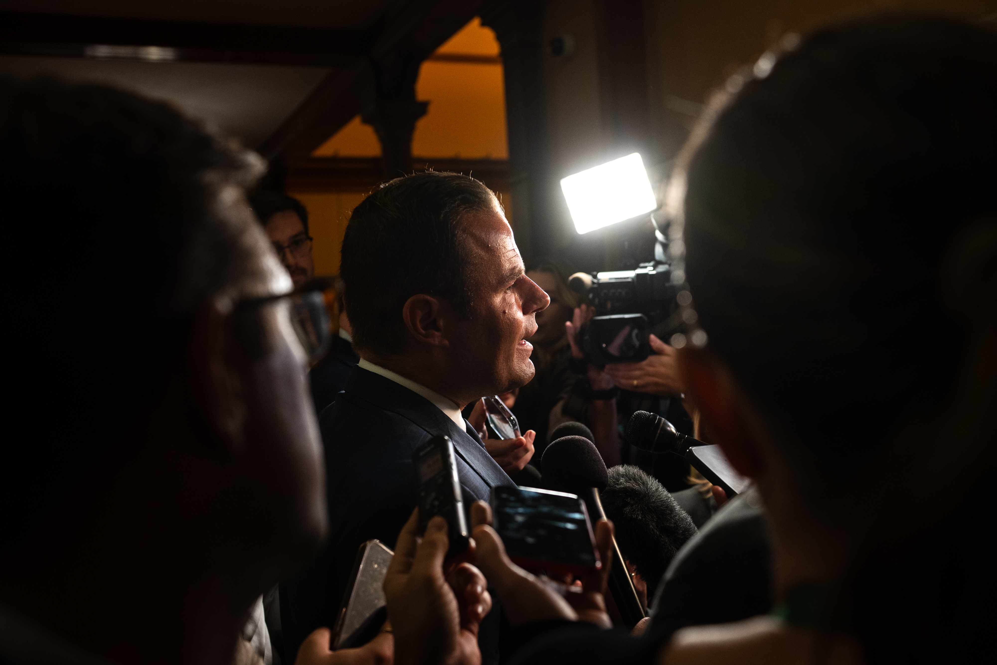 Комисарят по въпросите на почтеността в Онтарио започва разследване срещу министъра на труда на Ford