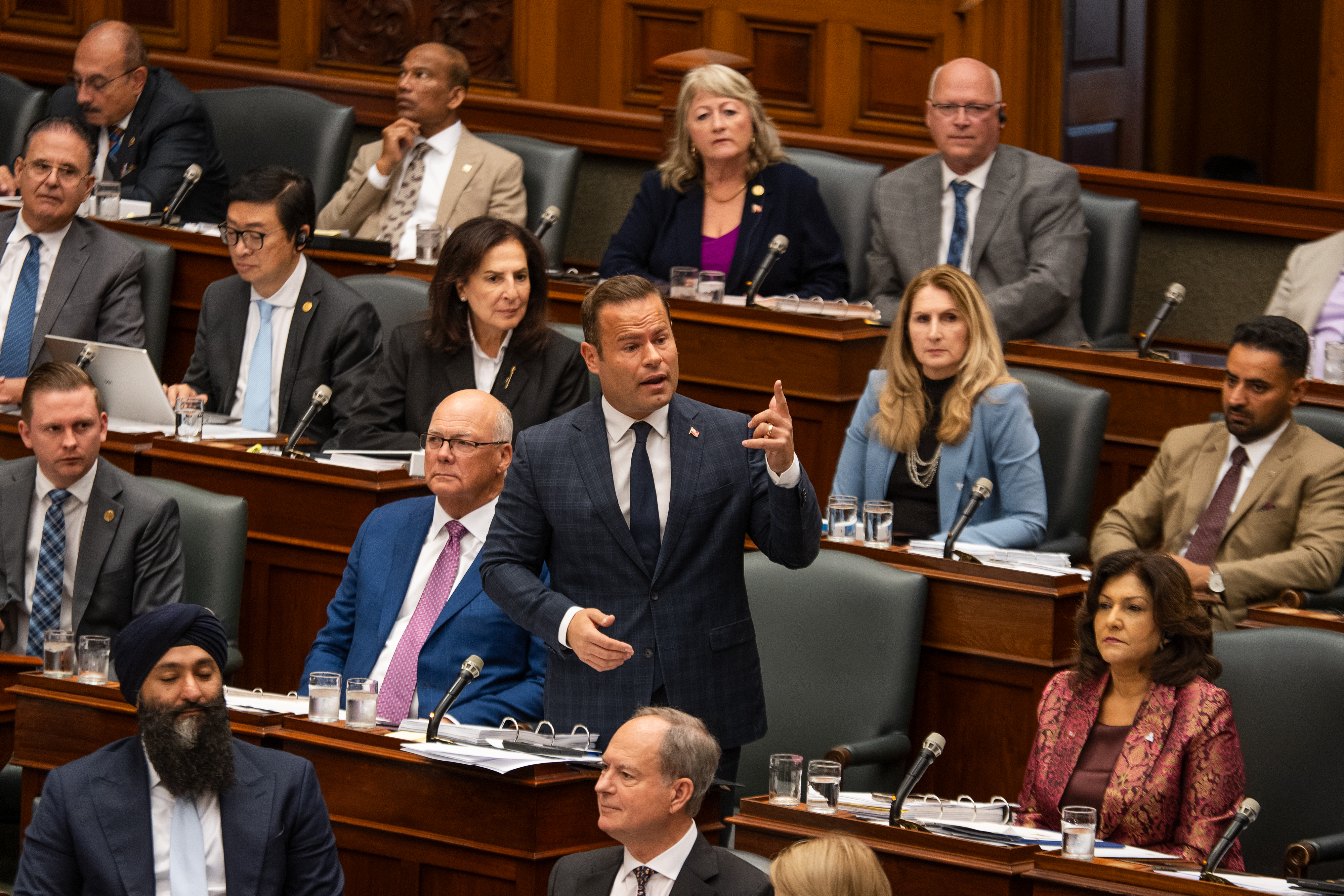 Комисията за почтеност излага философия преди разследването на фонда за развитие на уменията