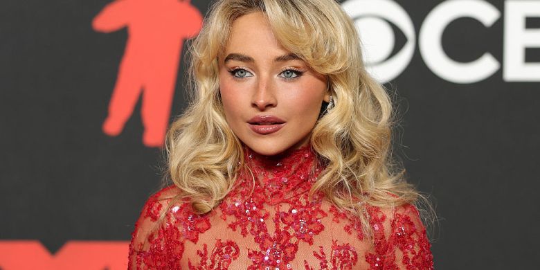 Sabrina Carpenter condemns 'evil' White House for using her song in ICE video