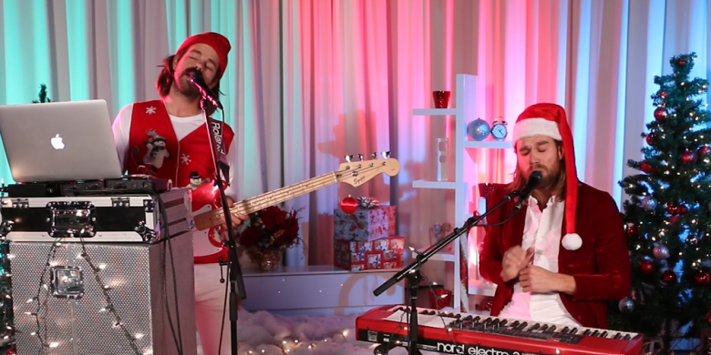 The Darcys Deck the Halls with ‘All I Want For Christmas’ Mariah Carey Cover