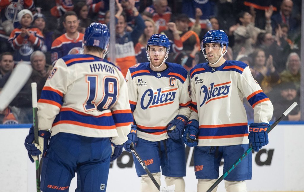 EDMONTON – Connor McDavid отбеляза три гола и една асистенция