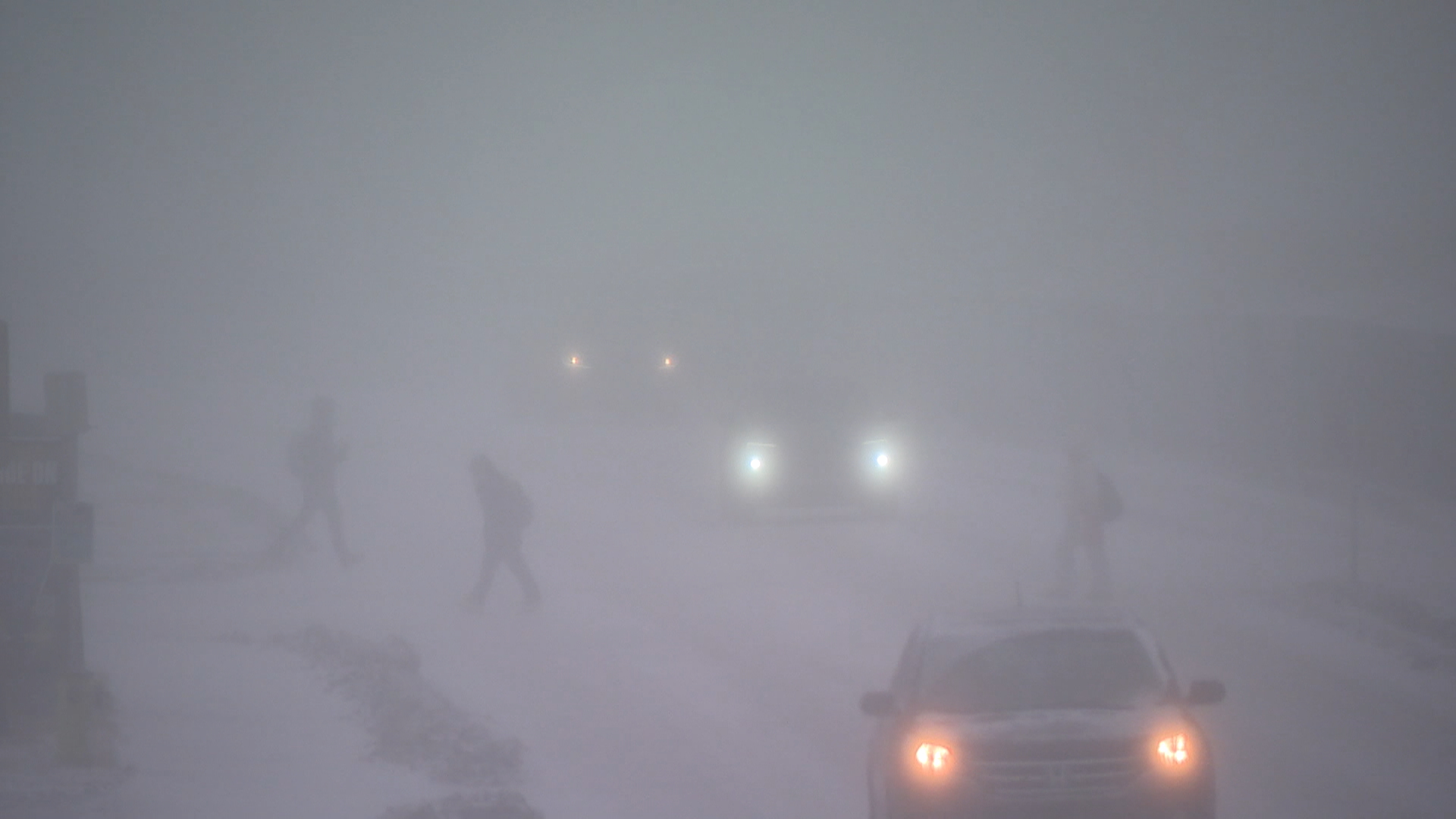 RCMP предупреждава шофьорите в Южна Алберта за коварни пътни условия