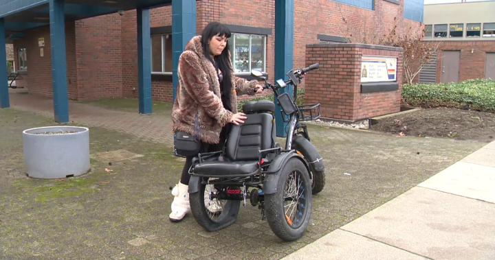 „Коледно чудо“: Върнаха откраднатия мобилен велосипед на момче от Maple Ridge