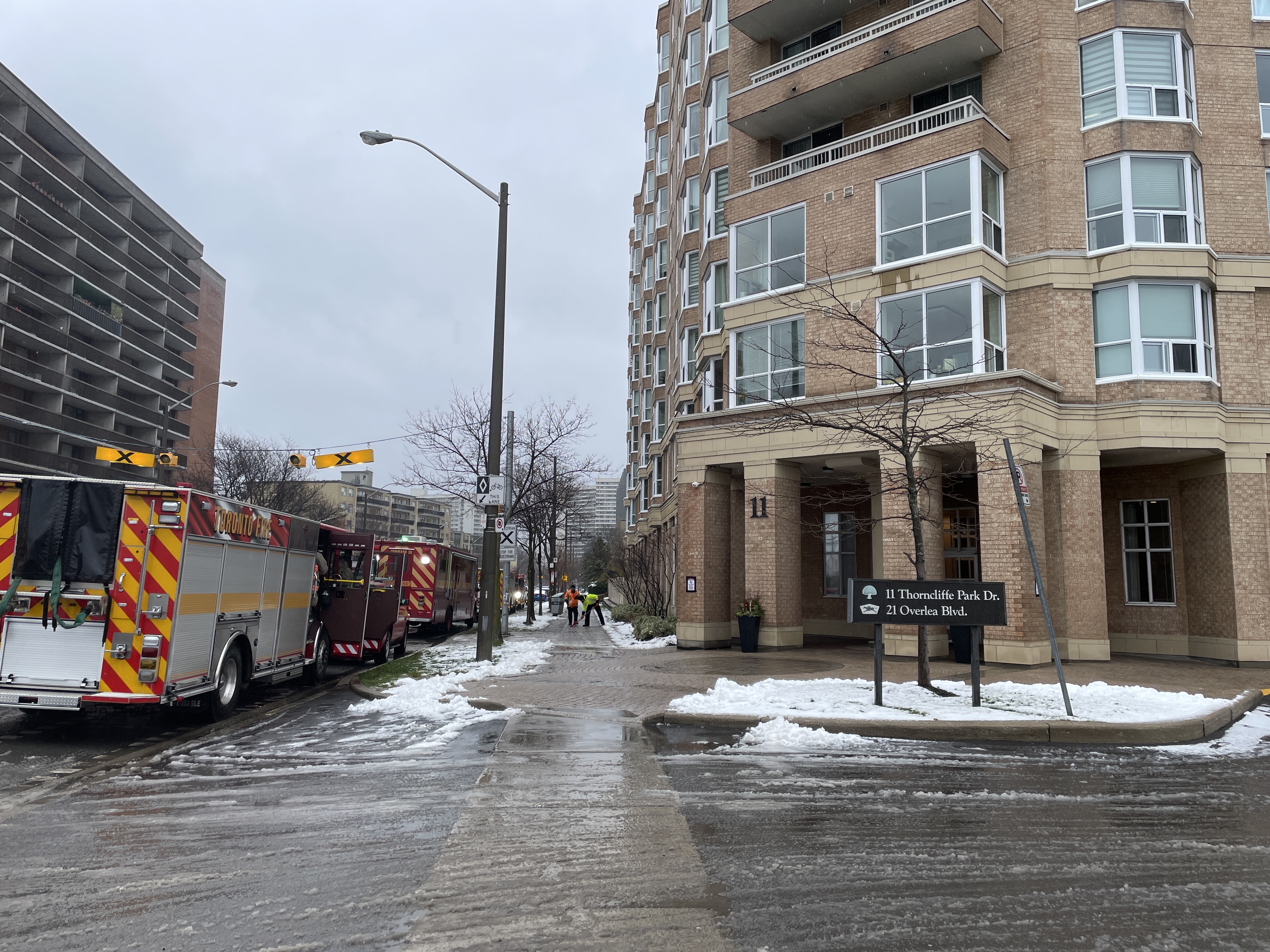 2 Toronto building fires like a ‘cigar burning slowly’ with no timeline to extinguish