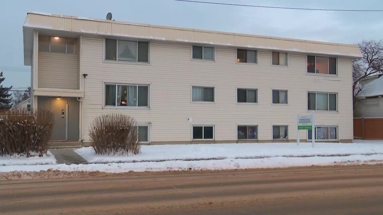 Отделът за убийства на полицията в Едмънтън разследва подозрителна нощна