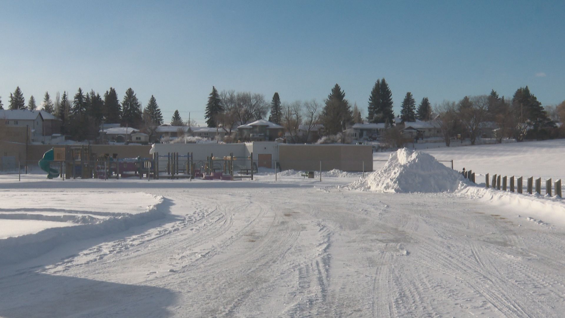 Някои местни местни общности изразяват загриженост относно това което според