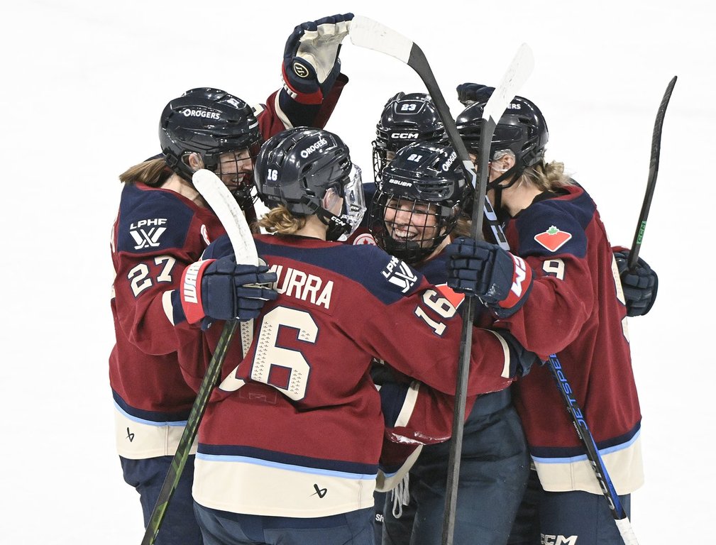 Морийн Мърфи от Виктоар нараства офанзивно