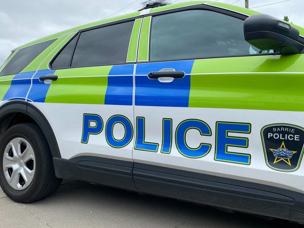 Полицията в Бари разследва 10-годишно дете, намерено мъртво в дома