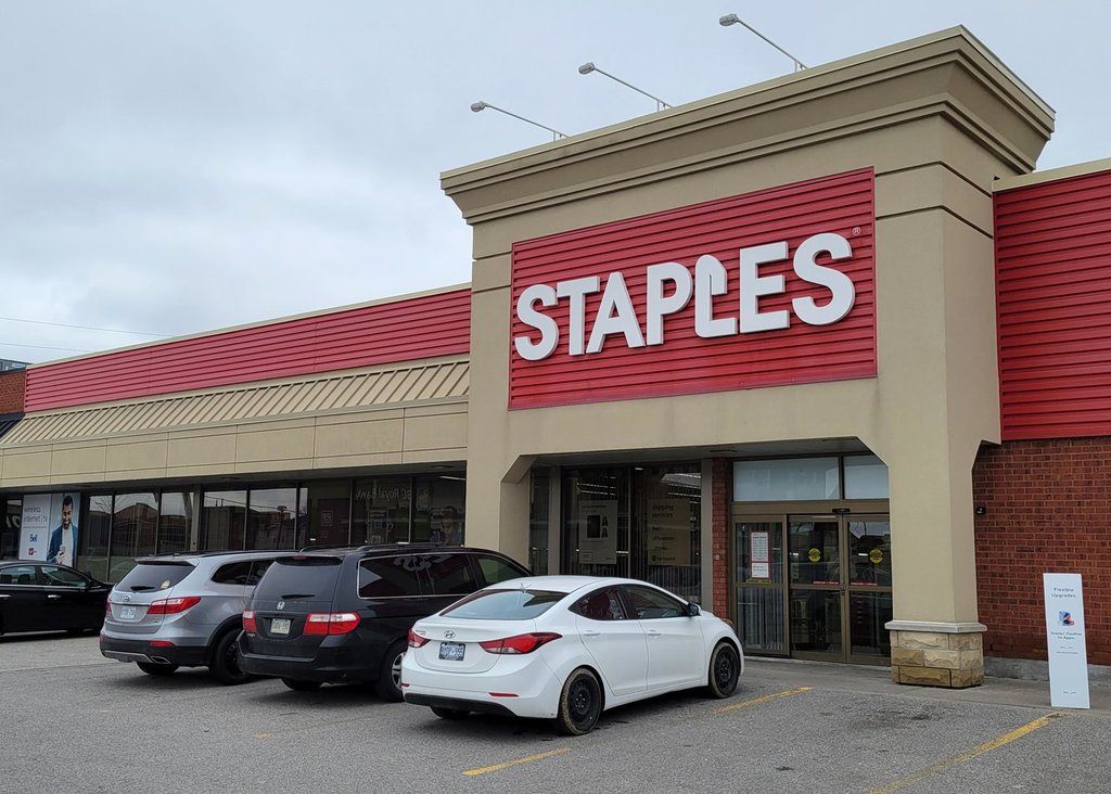 Staples Canada не е изтрил напълно личната информация от върнатите лаптопи: комисар