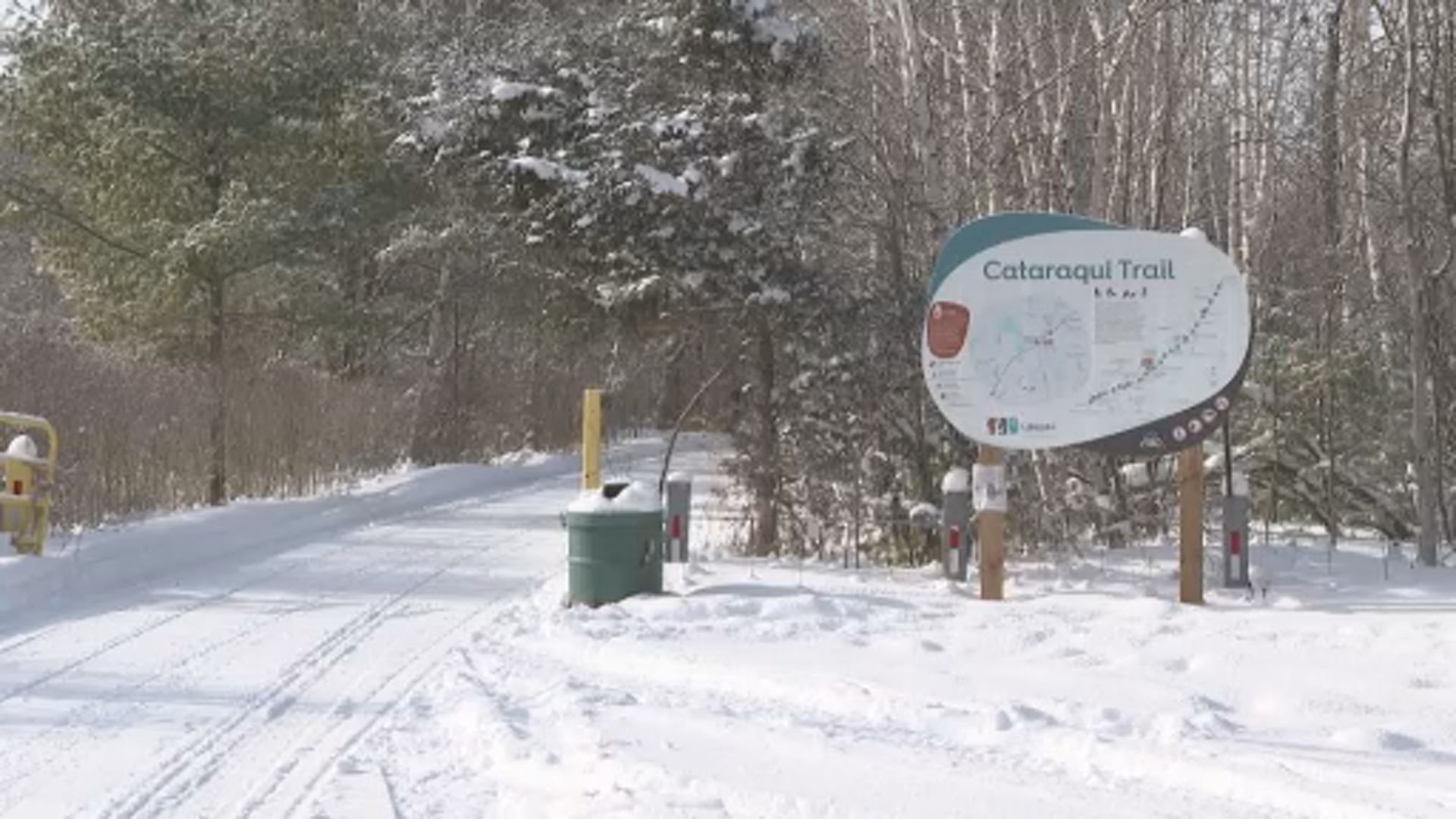 Групи от селските райони се борят срещу предложения високоскоростен железопътен маршрут през Южен Фронтенак