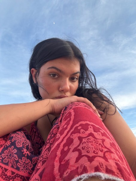 B . C . teen found dead on Australian beach was kind , strong , loved travel and dogs