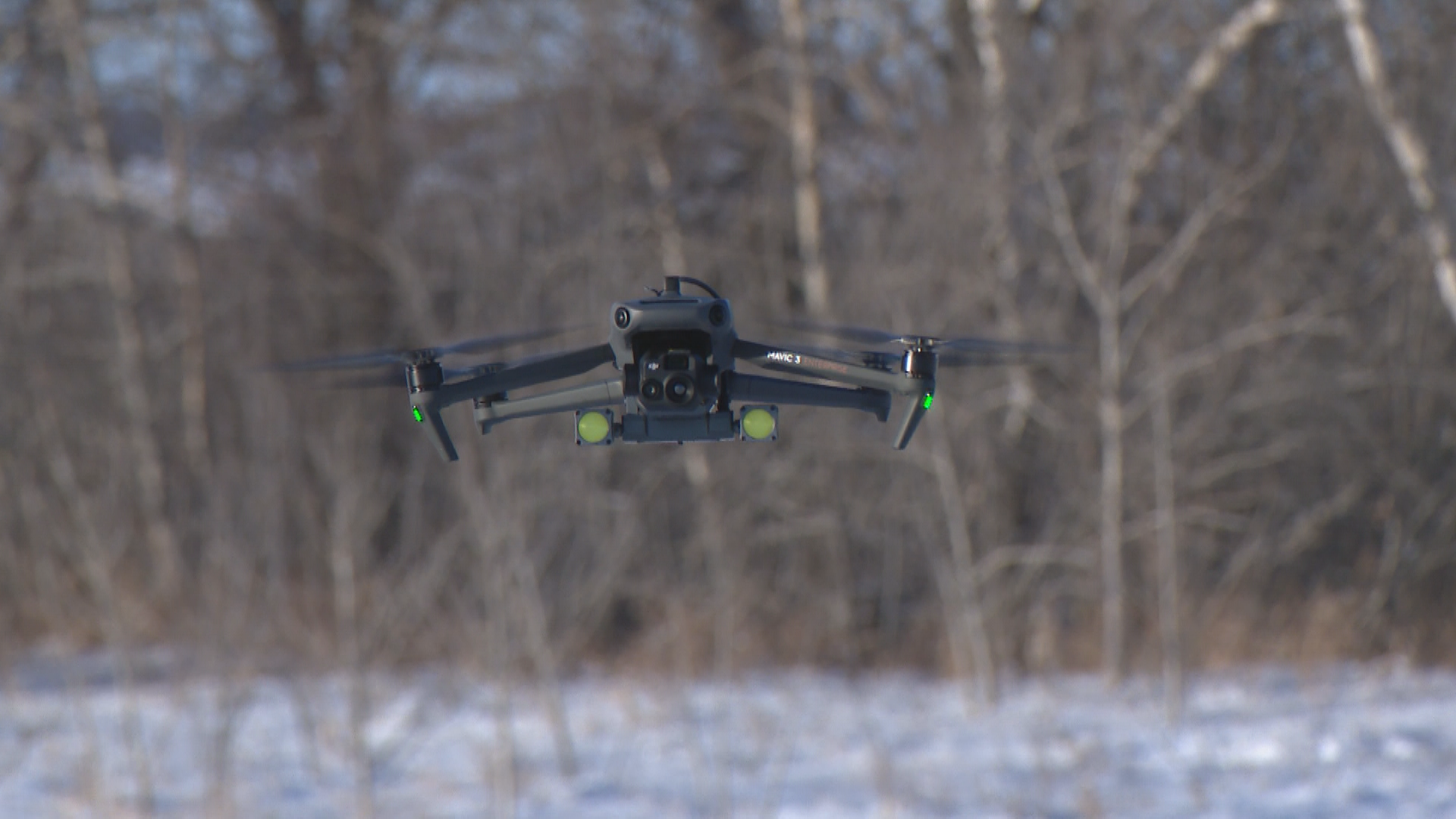 Полицейски дрон в Корман Парк помага на общността при операции по търсене и спасяване